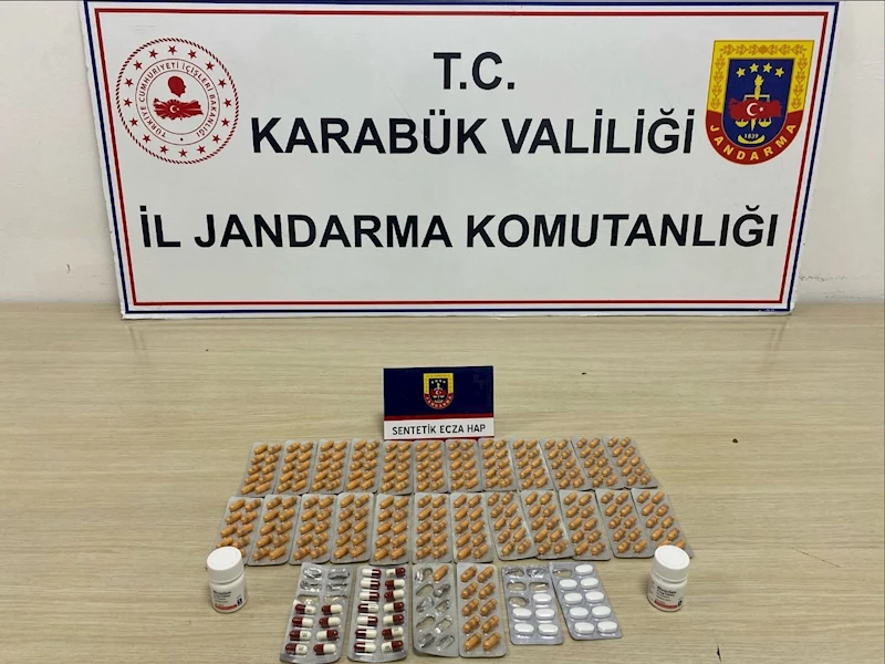 Uyuşturucu operasyonlarında 369 hap ele geçirildi

