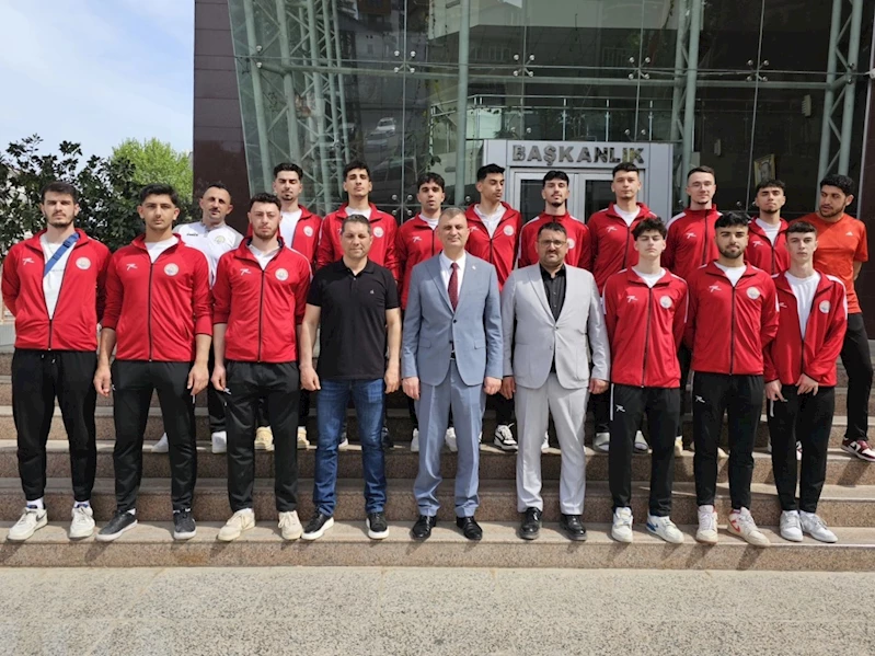Gölcük Belediyespor Voleybol Takımının hedefi Türkiye şampiyonası
