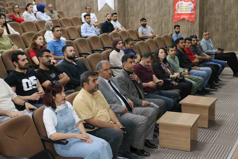 Köy okullarında görev yapan öğretmenler için eğitim programı düzenlendi
