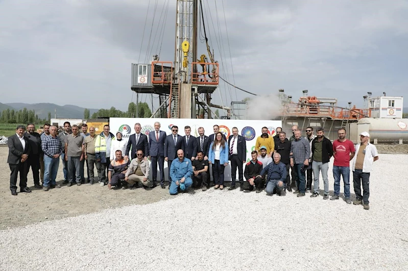 Simav’da ikinci jeotermal su kuyusu devreye alındı
