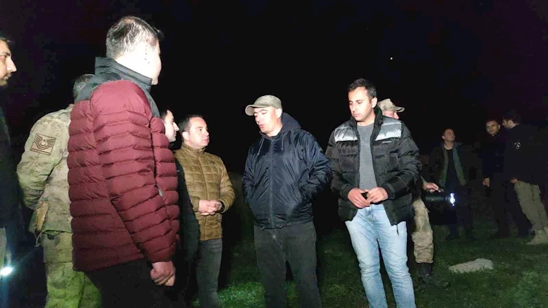 İnci kefalinin Van Gölü’nden tatlı sulara göçü devam ediyor
