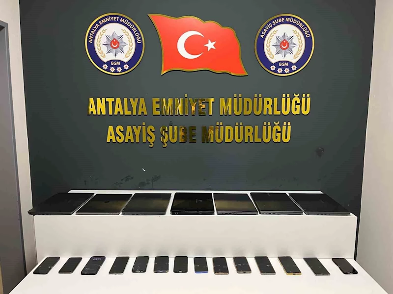 Filodan kiraladıkları araçları internet üzerinden satarak dolandırıcılık yapan 10 şüpheli yakalandı
