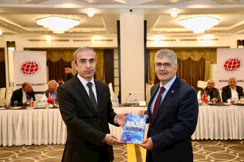 Niğde’de kalsit sektörü için Uluslararası Rekabet Gücü Toplantısı düzenlendi
