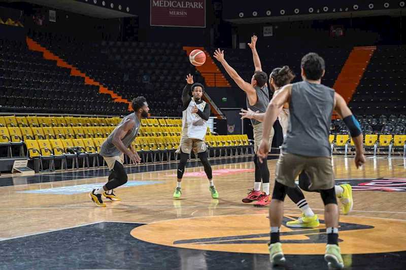 MSK, play-off inadını sürdürüyor

