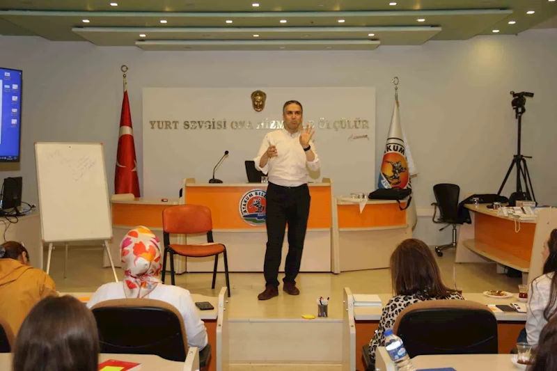 Atakum’da kurum içi eğitimler devam ediyor
