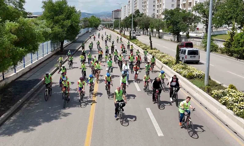 Kırıkkale’de sağlıklı yaşam için pedal çevirdiler

