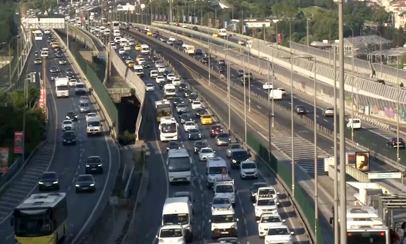 Kurban Bayramı tatili bitti, İstanbul’da trafik yoğunluğu yaşandı
