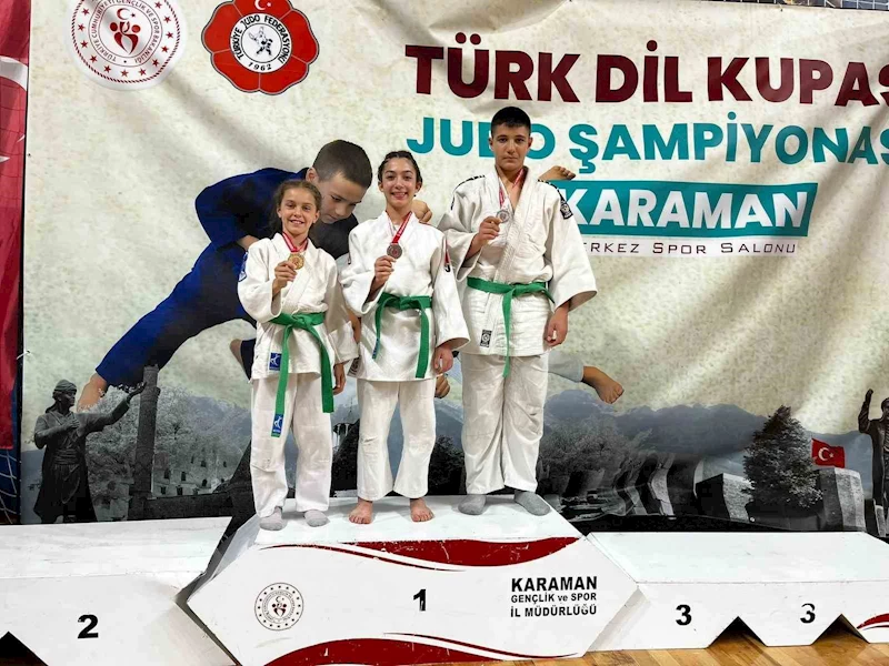 Salihlili judocular, Erel ve Kılkış Karaman’da şampiyon oldu
