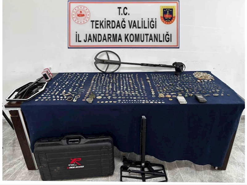 Tekirdağ’da tarihi eser operasyonunda binin üzerinde sikke ele geçirildi
