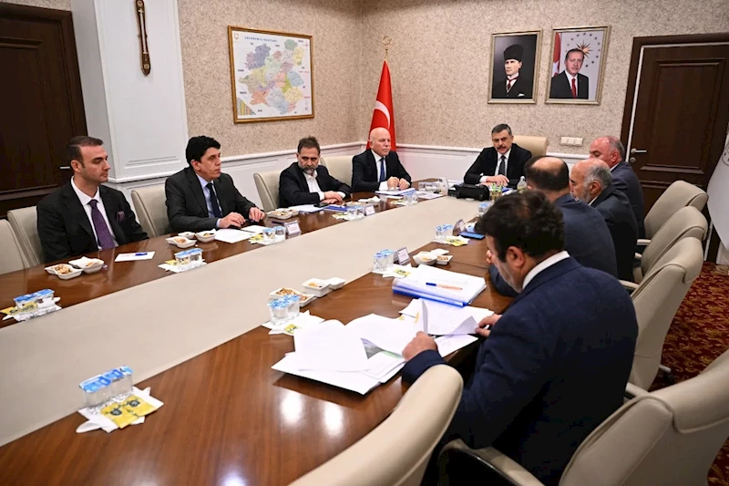 2. Organize Sanayi Bölgesi yönetim kurulu Vali Çiftçi başkanlığında toplandı

