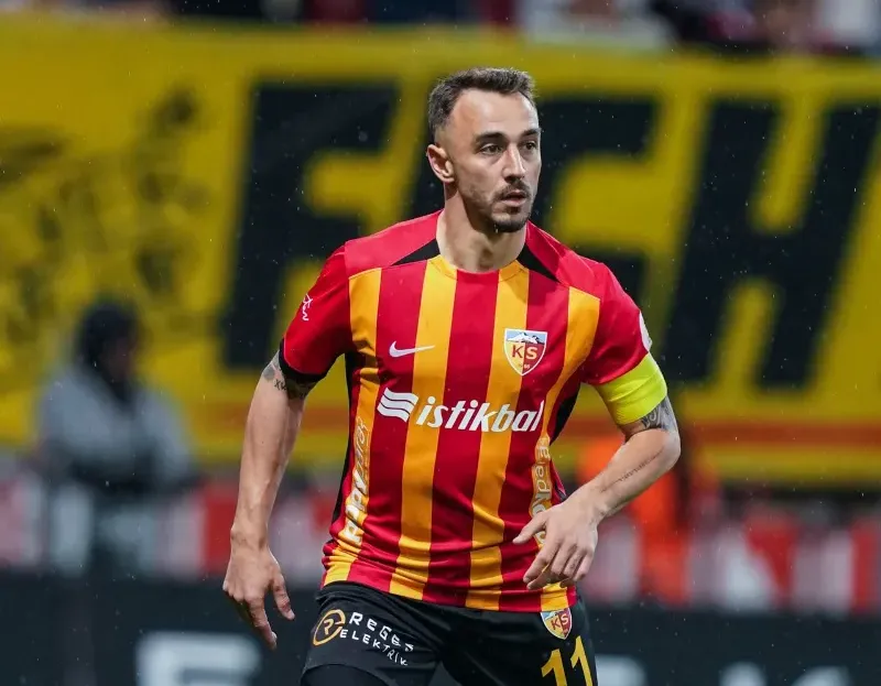Gökhan Sazdağı transfer iddialarına son noktayı koydu 