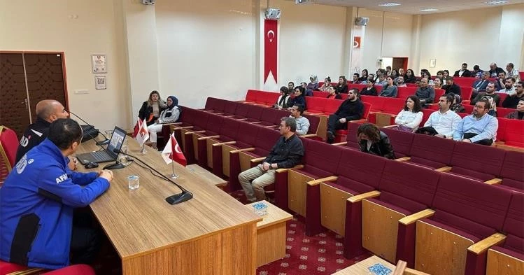 Afet ve farkındalık eğitimi düzenlendi
