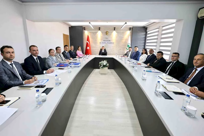 Bilecik Valisi Sözer, İl Özel İdaresi çalışmalarını inceledi
