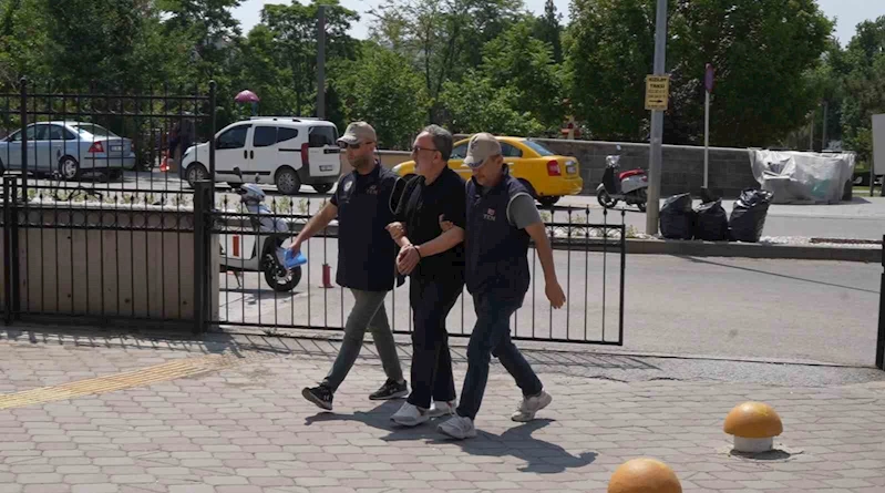 FETÖ firarisi meslekten ihraç emniyet müdürü, Kırıkkale’de yakalandı
