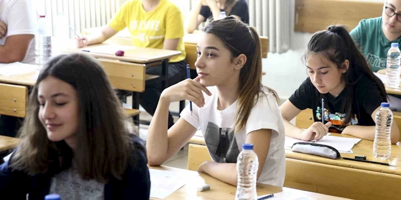 Erzincan’da LGS heyecanı; 2 bin 539 öğrenci sınava girecek
