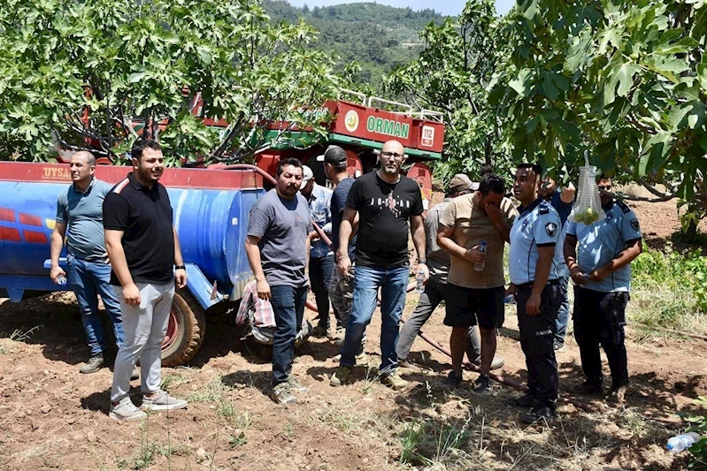 Başkan Zenirci orman yangını çalışmalarını yerinde takip etti
