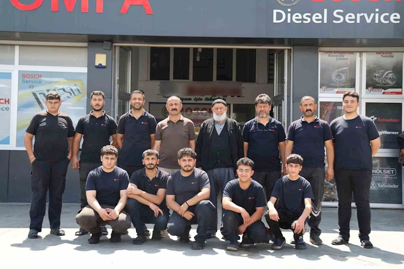 Sivas’ta üç kuşak Babalar Günü’nü birlikte kutladı
