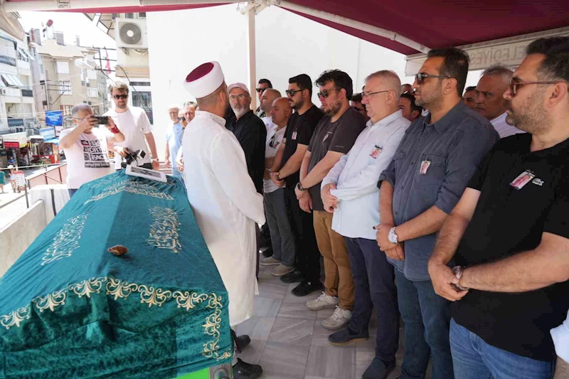 Edremit turizminin öncülerinden Adem Kuşçuoğlu hayatını kaybetti
