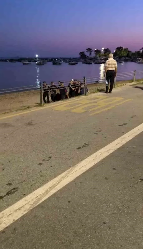 Kadıköy’de denize giren genç boğuldu
