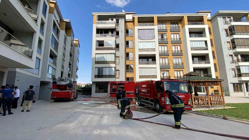 Konya’da dairede çıkan yangın paniğe neden oldu
