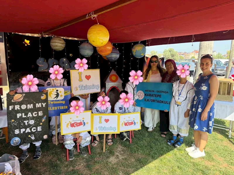 Antalya’da eTwinning sergisi yoğun ilgi gördü
