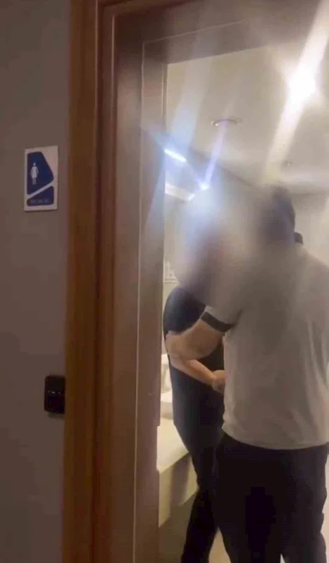 Kadınlar tuvaletinde görüntü çeken şahıstan pes dedirten savunma: ’Yanlışlıkla girdim