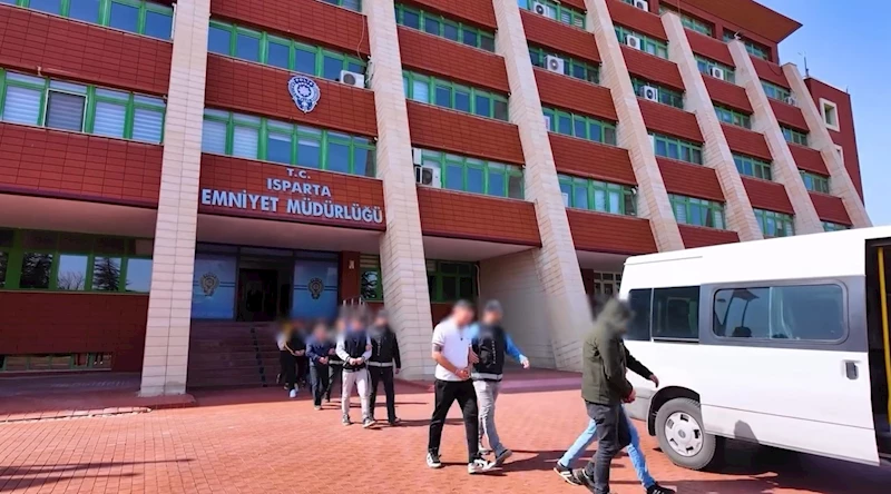 Isparta’da narkotik operasyonlarında 22 kişiye adli işlem yapıldı
