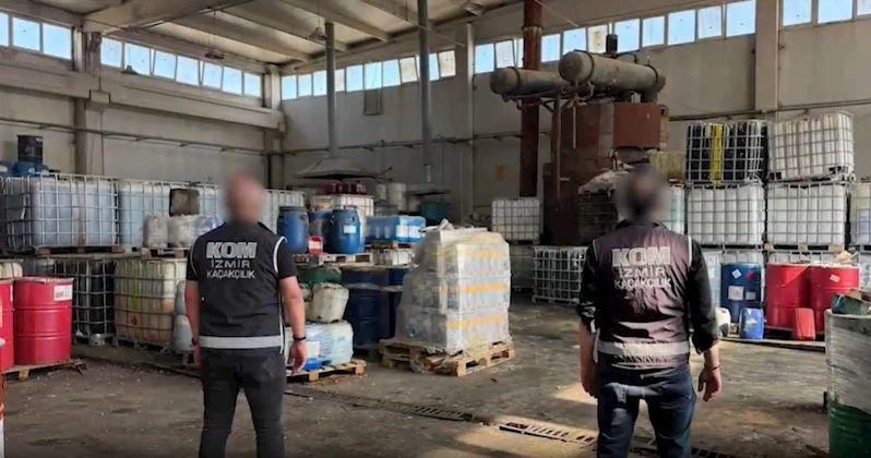 İzmir’de 613 ton kaçak akaryakıt ele geçirildi
