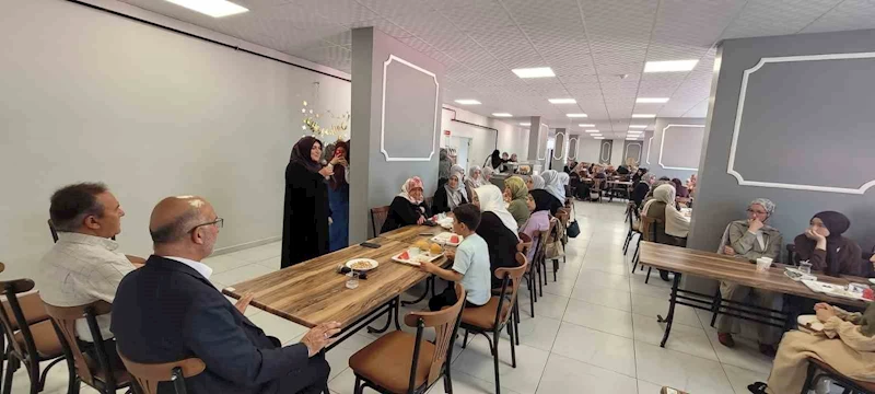 Sarıkız Hafızlık Kur’an Kursu mezunları buluştu
