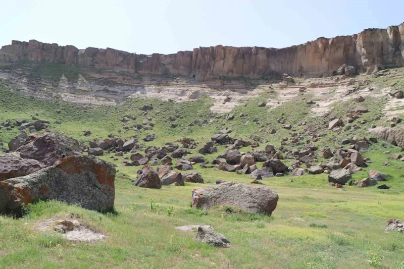 Diyadin’in kalbindeki sessizlik; Meya Mağaraları
