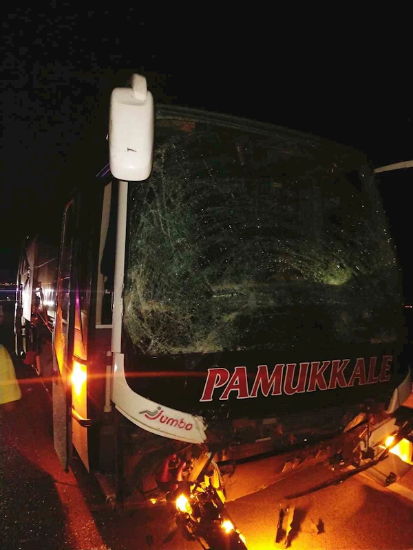 Burdur’da zincirleme kaza: 2 yaralı
