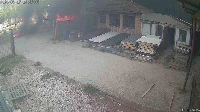 Tır sürücüsünün öldüğü facia kaza güvenlik kamerasında
