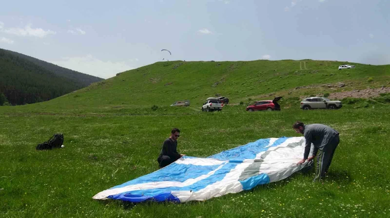 Artvin’de P2 Yamaç Paraşütü Eğitimi tamamlandı
