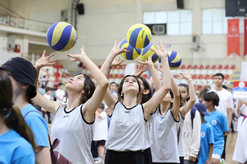 Denizli’de 22 branşta açılacak spor kurslarına başvurular başladı
