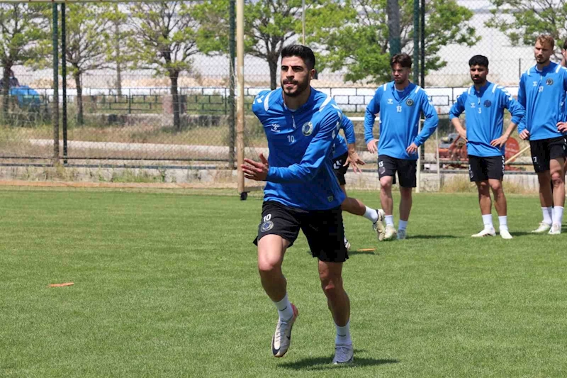 Menemen FK’da, Mazlum Demir takımdan ayrılıyor
