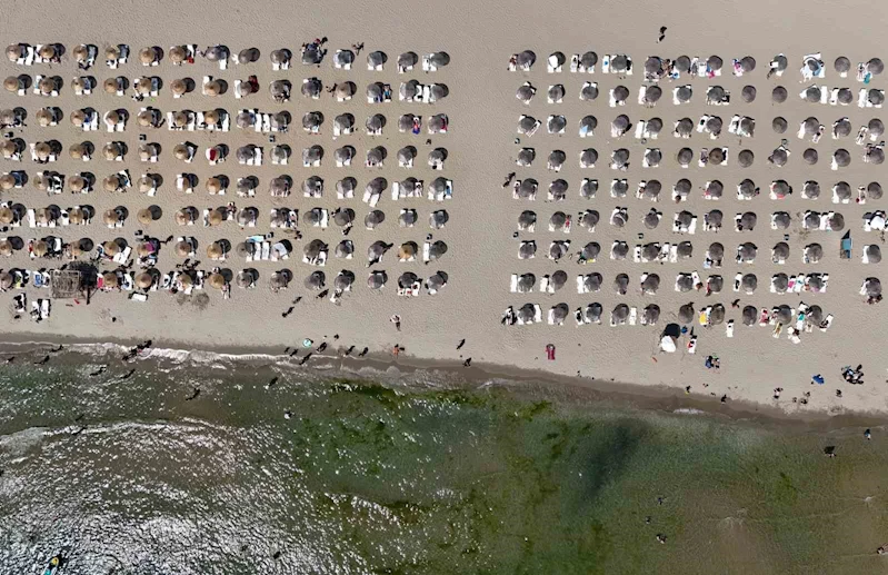 İstanbul’da plajları doldu taştı
