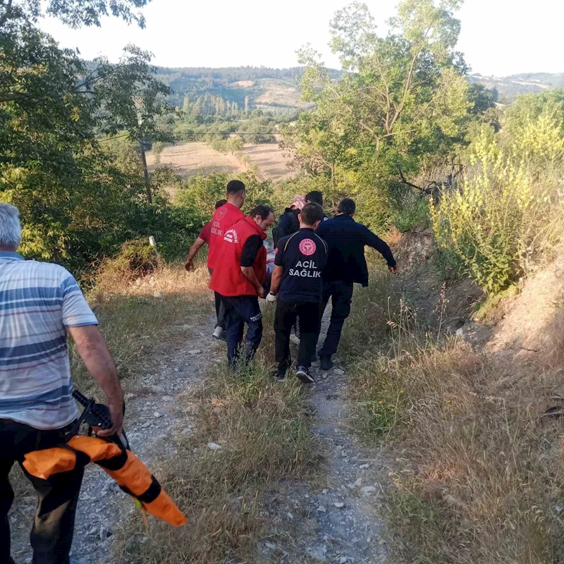 Balıkesir’de traktör devrildi; 1 yaralı
