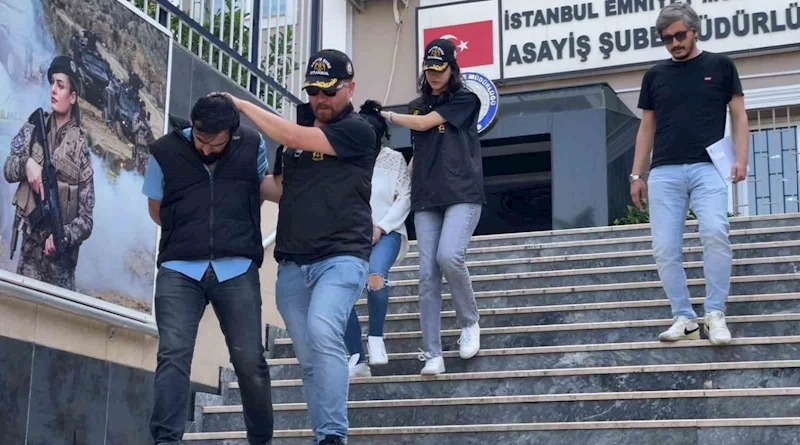 Kağıthane’de kuyumcuya sahte altın sattılar: 2 gözaltı

