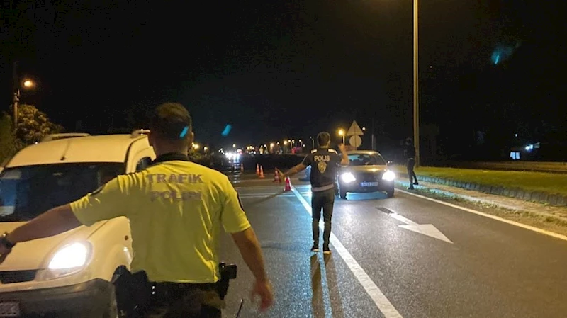 Araması olan 60 kişi yakalandı
