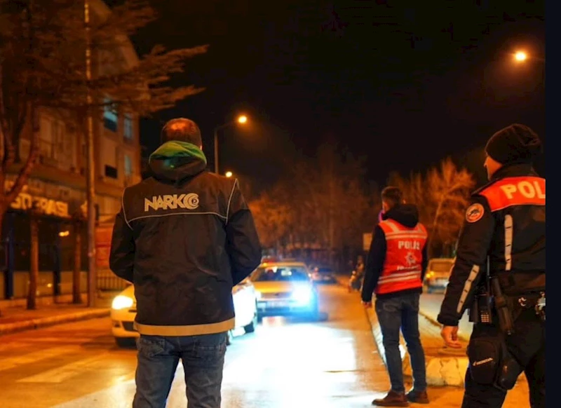 Isparta’da kurallara uymayan 11 araç sürücüsüne idari para cezası
