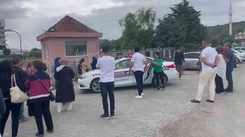 Kimliğini unutan öğrenciyi sınava Samsun jandarması yetiştirdi
