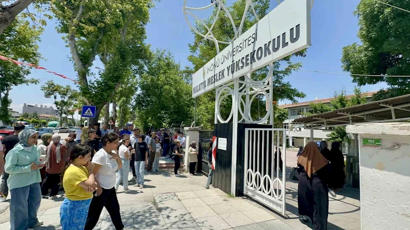 Malatya’da AYT heyecanı sona erdi
