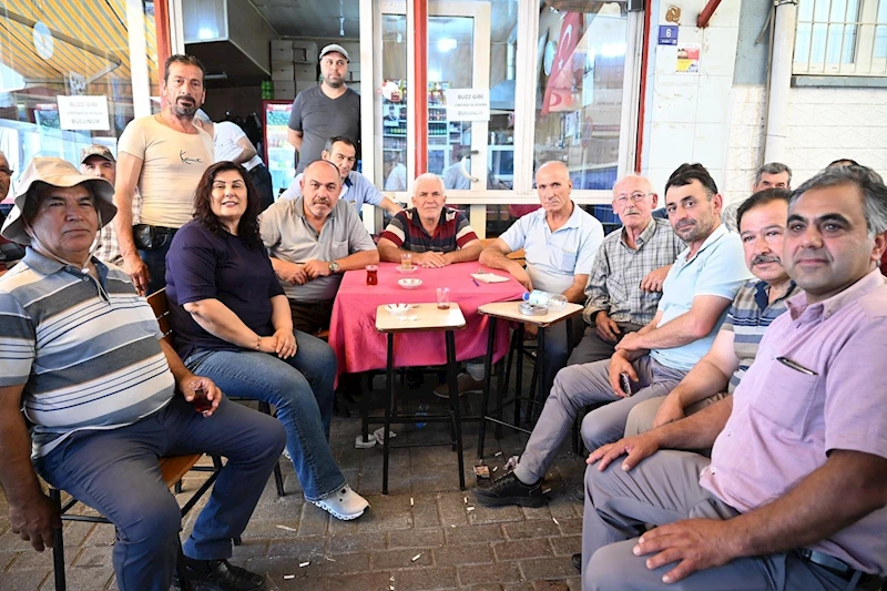 Başkan Çerçioğlu Salı Pazarı’nda vatandaşlarla buluştu
