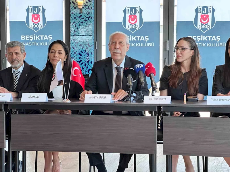 Beşiktaş Divan Kurulu Başkan Adayı Akpınar, basın mensuplarıyla buluştu
