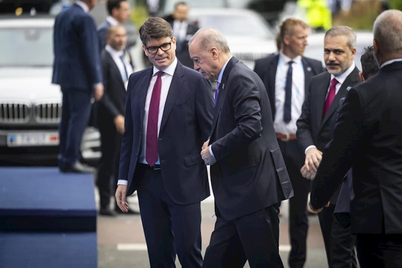 Cumhurbaşkanı Erdoğan, NATO Liderler Zirvesi alanına geldi
