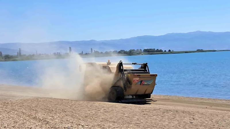Boyalıca sahili yaz sezonu için temizleniyor
