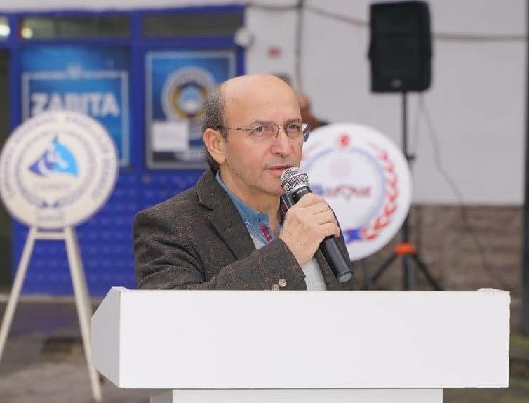 Uçar: 