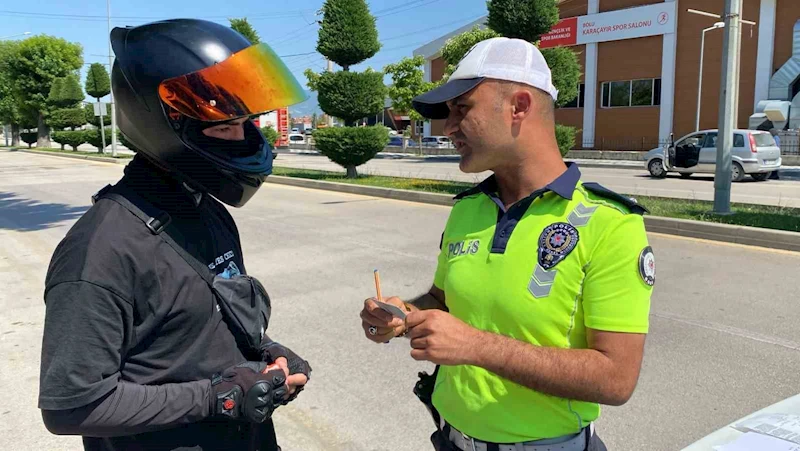 Sosyal medyada şov yapan sürücü polisten kaçamadı: Gözaltına alındı
