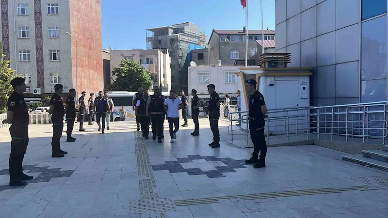 Ordu merkezli uyuşturucu operasyonunda 13 şüpheli adliyede

