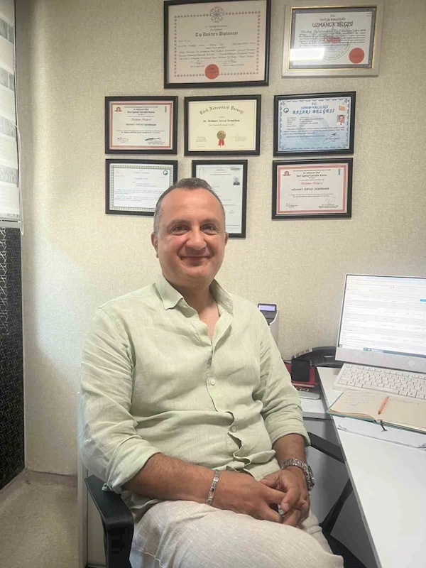 Op. Dr. Mehmet Feryat Demirhan: 